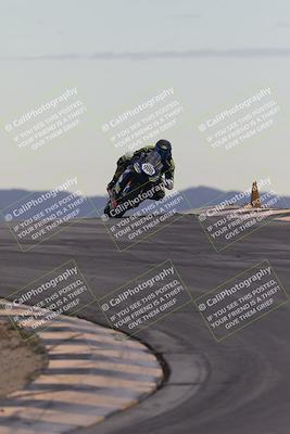 media/Sep-21-2025-Race Pace (Sun) [[98bf33ef95]]/Non Verified/1-Turns 9 and 10 (8am)/